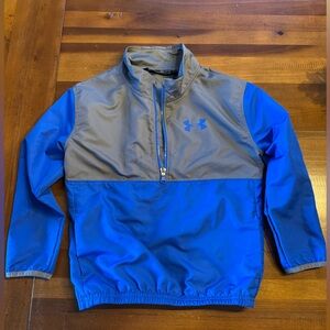 Under Armour Boys quarter zip pullover- youth small